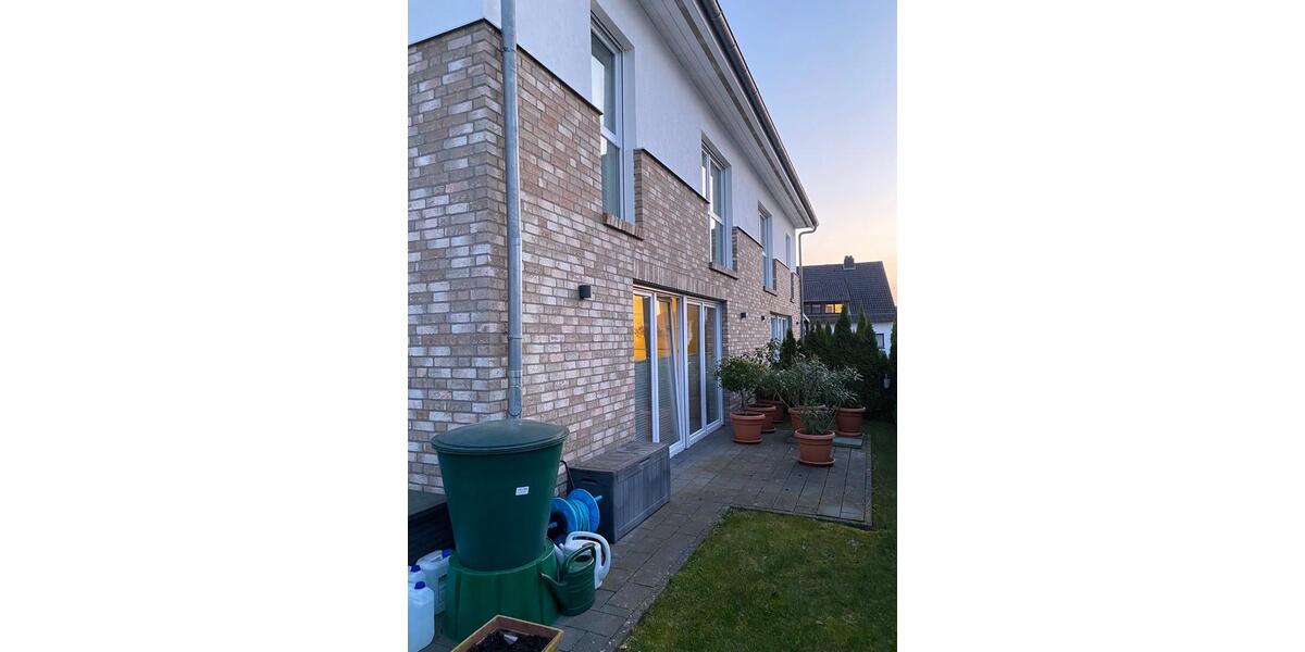 Etagenwohnung Northeim - 4 Zimmer, 135 m&sup2;, 1.250&euro; | Angebot:25505838