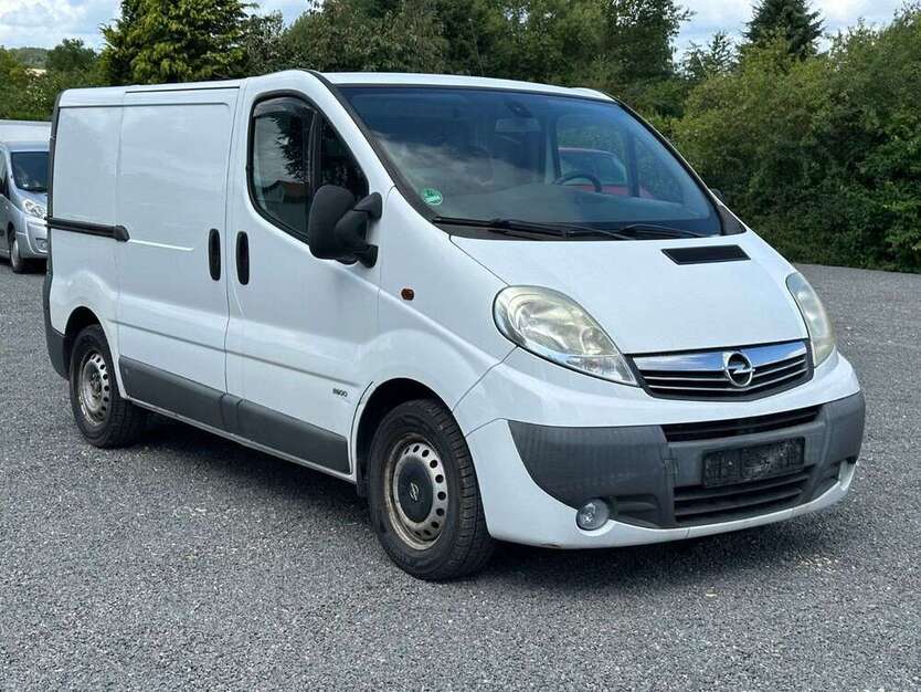 Opel Vivaro 214.000 km 3.900 € Leinefelde 37327