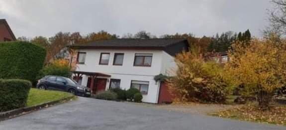 Einfamilienhaus Adelebsen - 2 Zimmer, 176 m&sup2;, 350.000&euro; | Angebot:26765214