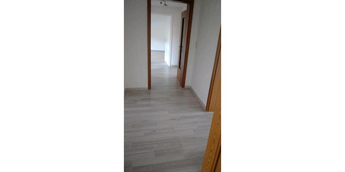Etagenwohnung Gieboldehausen - 5 Zimmer, 110 m&sup2;, 1.050&euro; | Angebot:26465185