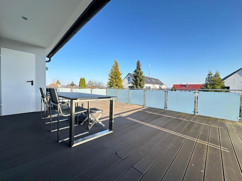 TraumWohnung mit Panoramablick über Göttingen – frisch saniert!