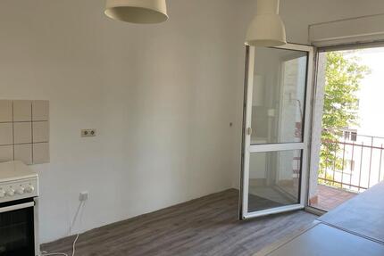 2-Zimmer AltbauWohnung MA-Rheinau