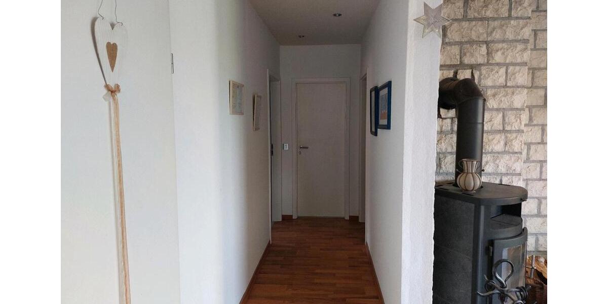 Einfamilienhaus in Niedernjesa mit Einliegerwohnung 7 zimmer