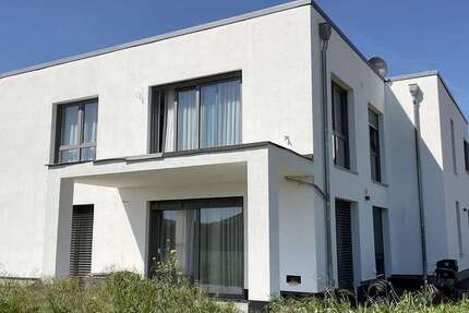 Haus Hardegsen / Hevensen Hevensen - 7 Zimmer, 300 m&sup2;, 649.000&euro; | Angebot:23299914