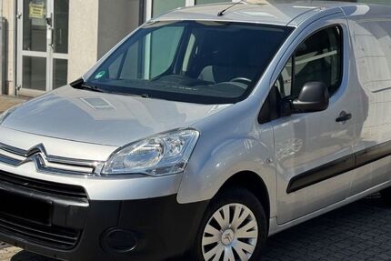 Citroen Berlingo 195.850 km 5.880 € Göttingen 37077