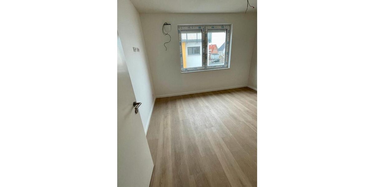 Etagenwohnung Gleichen - 3 Zimmer, 95 m&sup2;, 1.100&euro; | Angebot:25406457