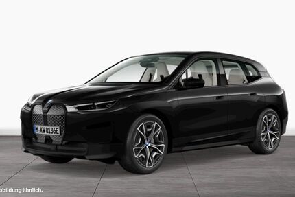 BMW iX 16.956 km 73.702 &euro; Göttingen 37081