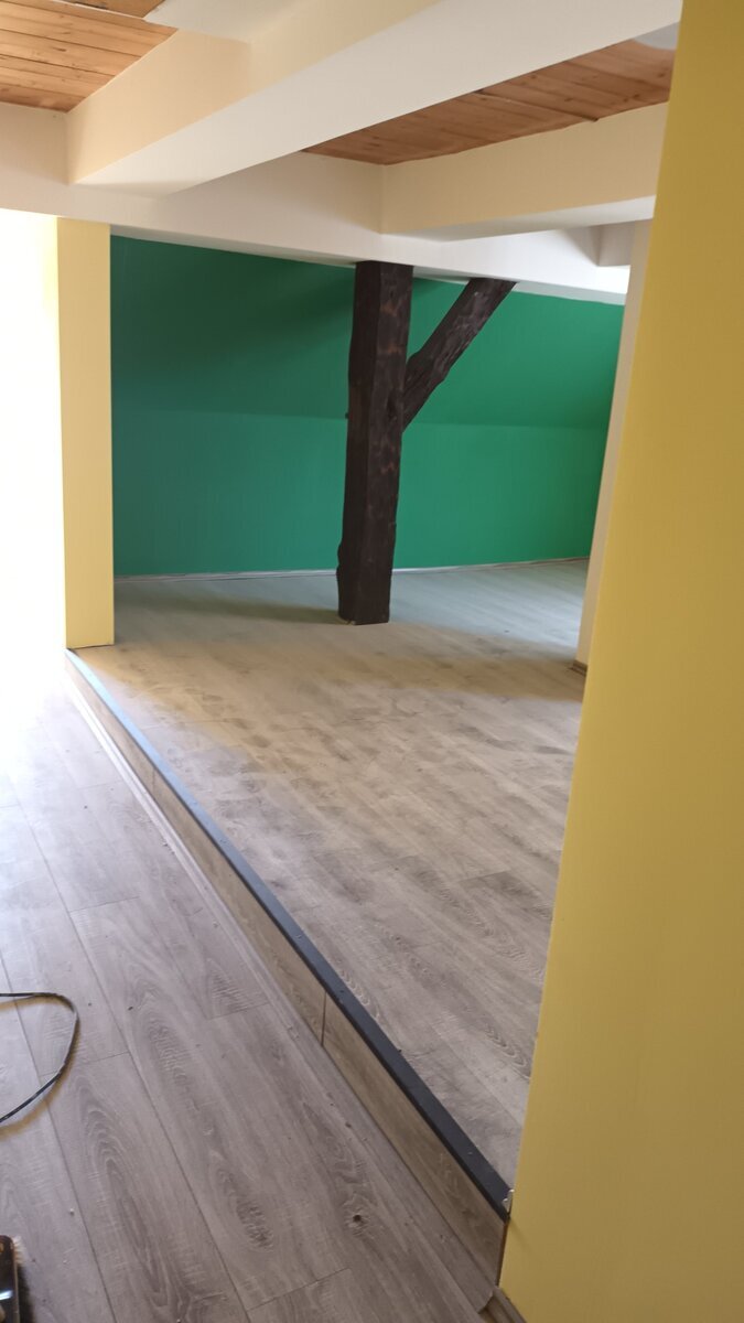 Wesertal-OT, Zweifamilienhaus + Gewerbe 10 zimmer