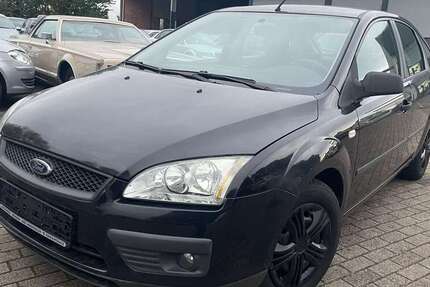 Ford Focus 111.198 km 2.700 € Einbeck 37574