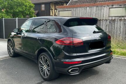 Porsche Cayenne 137.000 km 35.900 € Rosdorf 37124