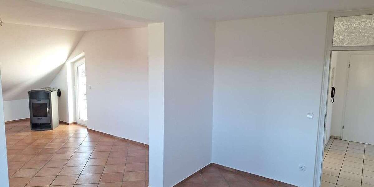 Etagenwohnung Bovenden - 3.5 Zimmer, 88 m&sup2;, 205.000&euro; | Angebot:25625607