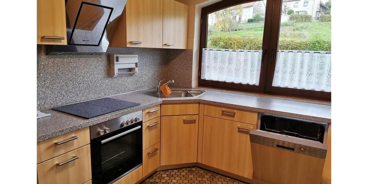 Erdgeschoßwohnung Uslar - 3 Zimmer, 136 m&sup2;, 780&euro; | Angebot:24561059