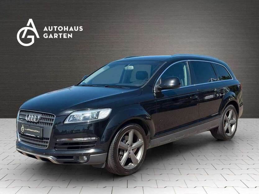 Q7