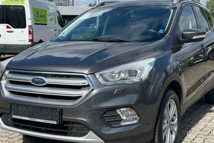 Ford Kuga 99.898 km 15.700 € Göttingen 37081