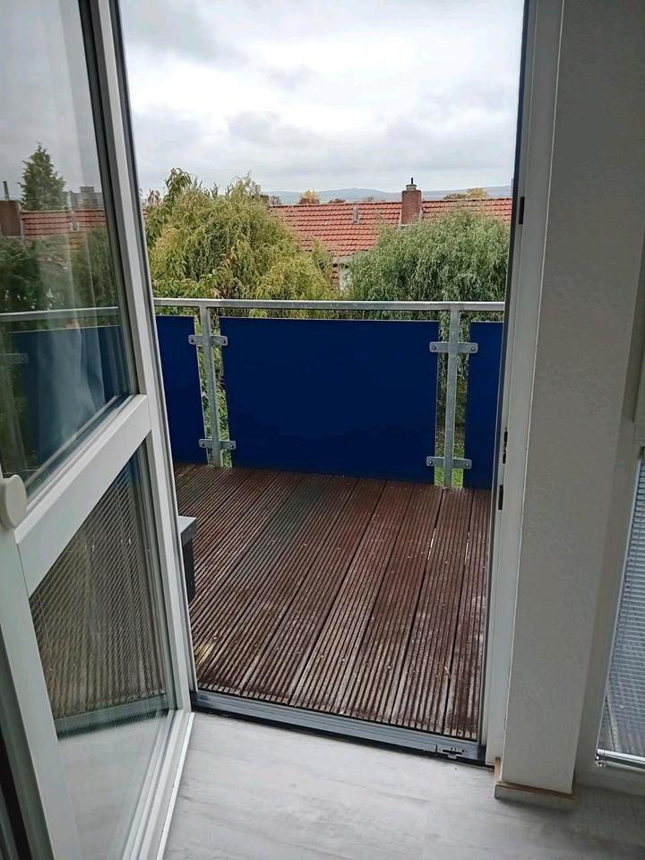 Helle 4-Zimmer Wohnung mit Balkon und Garage im Ostviertel zimmer