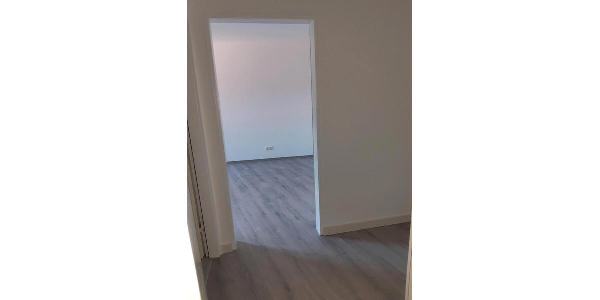 Etagenwohnung Northeim - 3 Zimmer, 85 m&sup2;, 699&euro; | Angebot:25784020