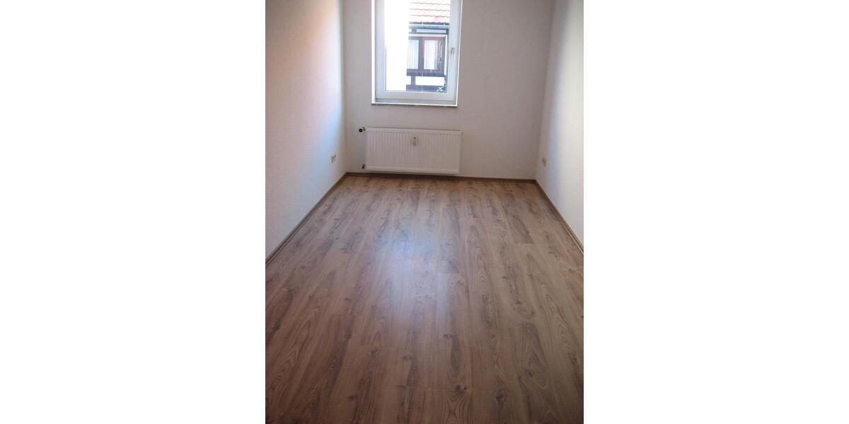 Etagenwohnung Hardegsen - 3 Zimmer, 95 m&sup2;, 855&euro; | Angebot:26375686