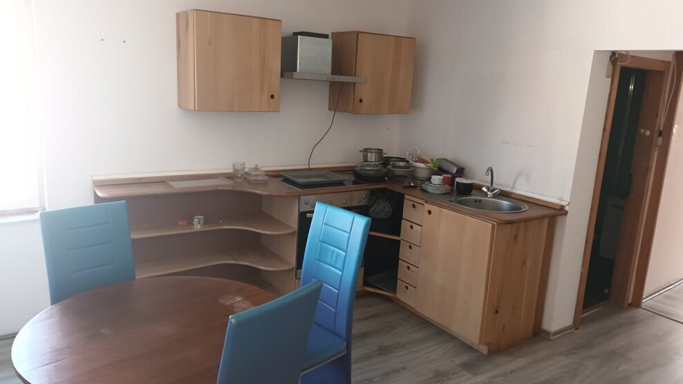 Wesertal-OT, Zweifamilienhaus + Gewerbe 10 zimmer