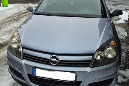 Opel Astra 131.000 km 900 &euro; Moringen 37186