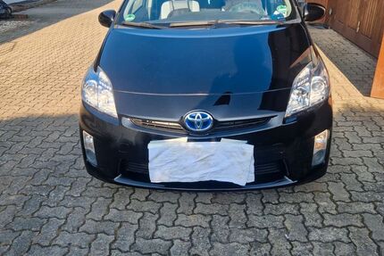 Toyota Prius 144.000 km 7.500 &euro; Göttingen 37077