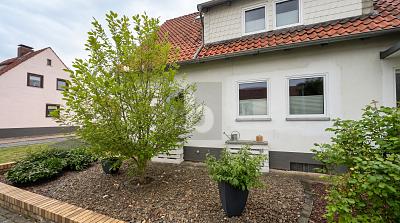 MODERNES ZUHAUSE IN GEPFLEGTEM ZUSTAND - Doppelhaushälfte Bilshausen | Angebot:26918198