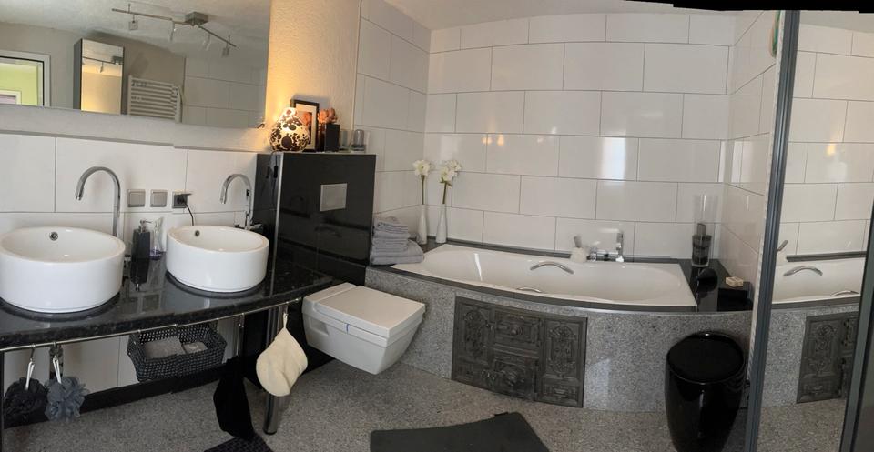 Einfamilienhaus Hardegsen - 12 Zimmer, 350 m&sup2;, 349.000&euro; | Angebot:25756950