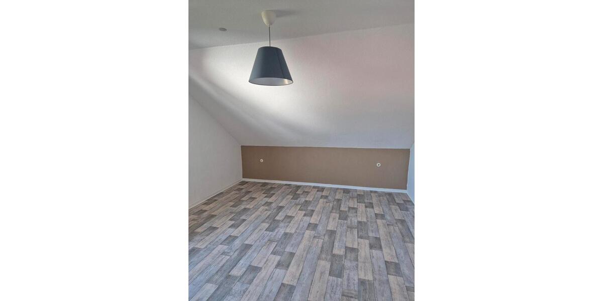 Dachgeschoßwohnung Bad Sooden-Allendorf Allendorf - 4 Zimmer, 85 m&sup2;, 710&euro; | Angebot:25656932