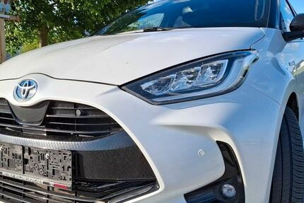 Toyota Yaris 50.000 km 14.990 &euro; Göttingen 37073