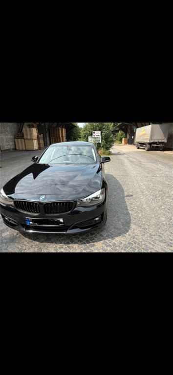 BMW 318 Gran Turismo 174.115 km 12.200 € Göttingen 37081