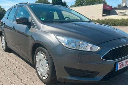 Ford Focus 193.000 km 3.899 &euro; Rosdorf 37124