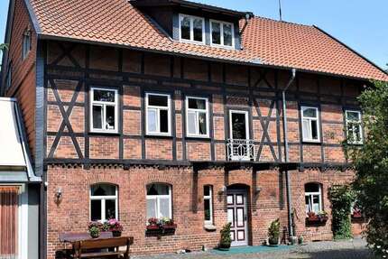 Haus Hattorf am Harz - 10 Zimmer, 275 m&sup2;, 575.000&euro; | Angebot:26307245