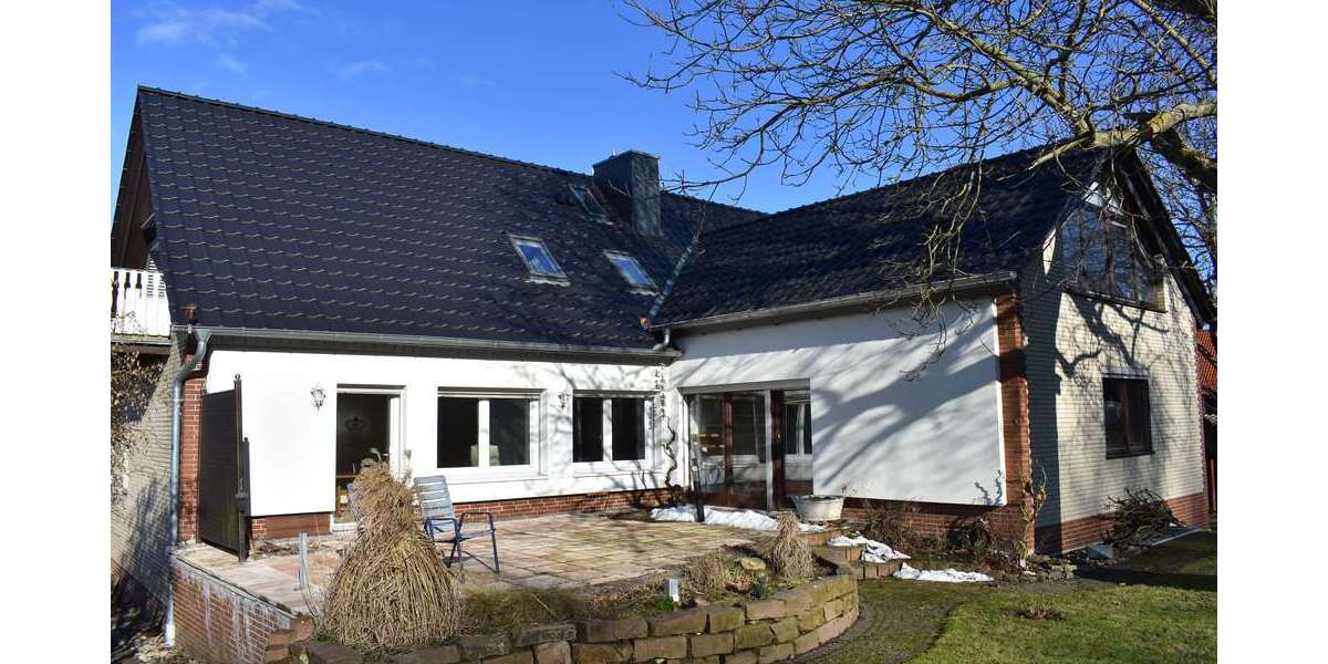 Einfamilienhaus Varmissen Varmissen - 7 Zimmer, 200 m&sup2;, 435.000&euro; | Angebot:25234237