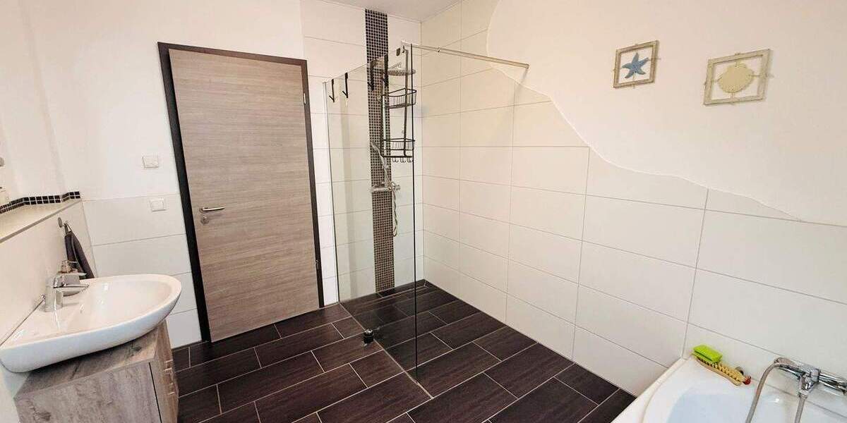 Modernes Fertighaus in ruhiger Wohnlage von Moringen-Thüdinghausen! 6 zimmer