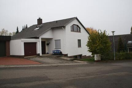 Modernisiertes EFH im Wieterviertel mit Blick über Northeim 8 zimmer