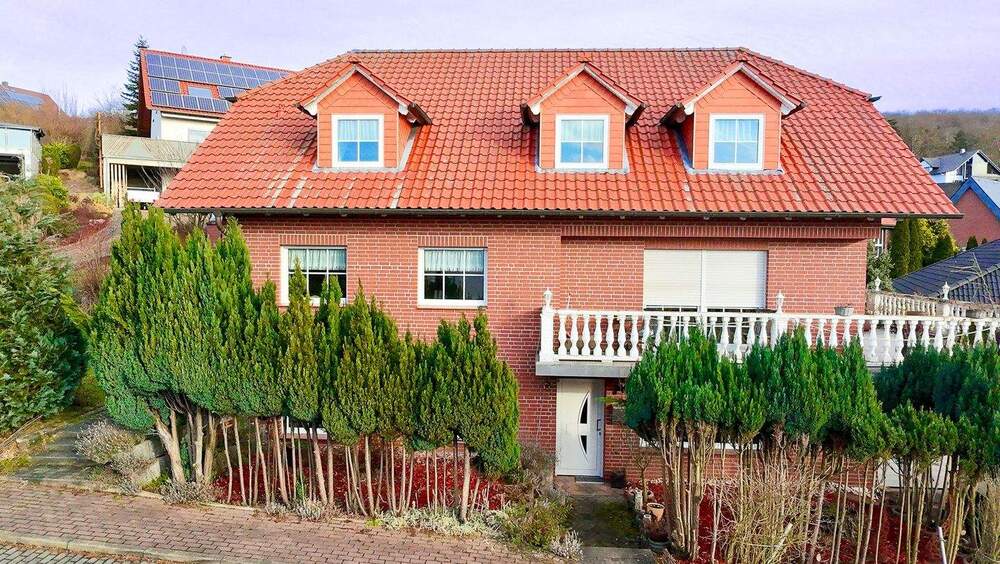 Einfamilienhaus Nörten-Hardenberg Hardenberg - 9 Zimmer, 270 m&sup2;, 590.000&euro; | Angebot:24827196