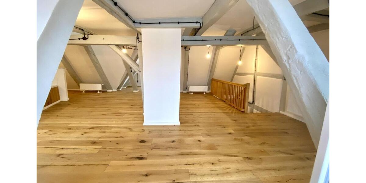 Dachgeschoßwohnung Hann. Münden - 2 Zimmer, 164 m&sup2;, 1.970&euro; | Angebot:22590885