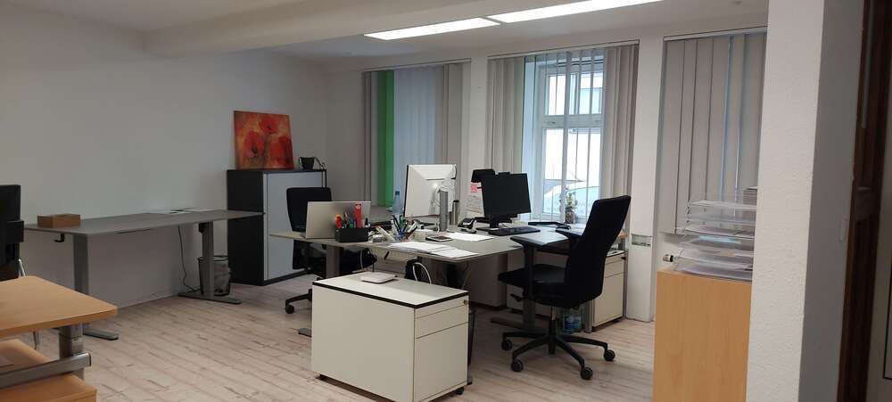 Büro in Usingen 745 € 93.18 m²