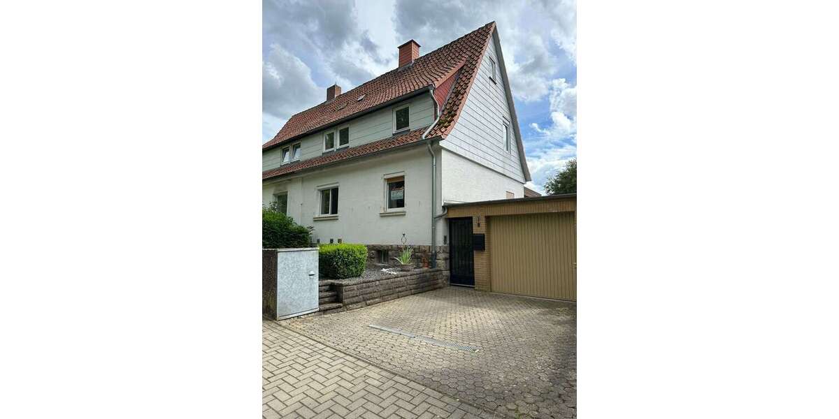 Einfamilienhaus Göttingen Nordstadt - 9 Zimmer, 220 m&sup2;, 399.000&euro; | Angebot:26845176