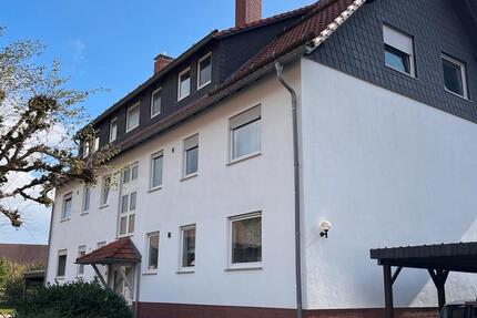 Dachgeschosswohnung in Mehrfamilienhaus zimmer