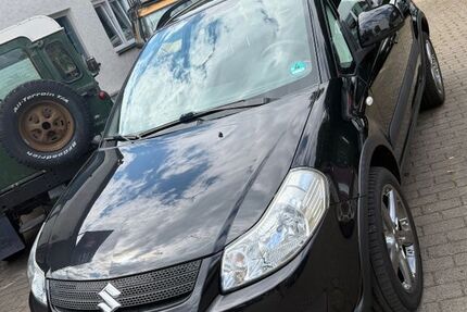 Suzuki SX4 107.000 km 5.990 &euro; Göttingen 37081