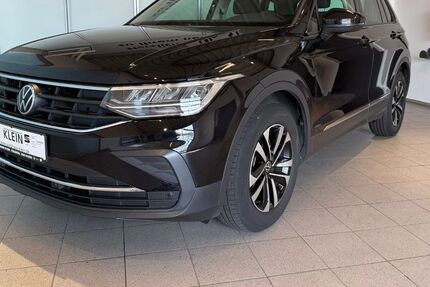 VW Tiguan 66.499 km 25.880 € Fuldatal 34233