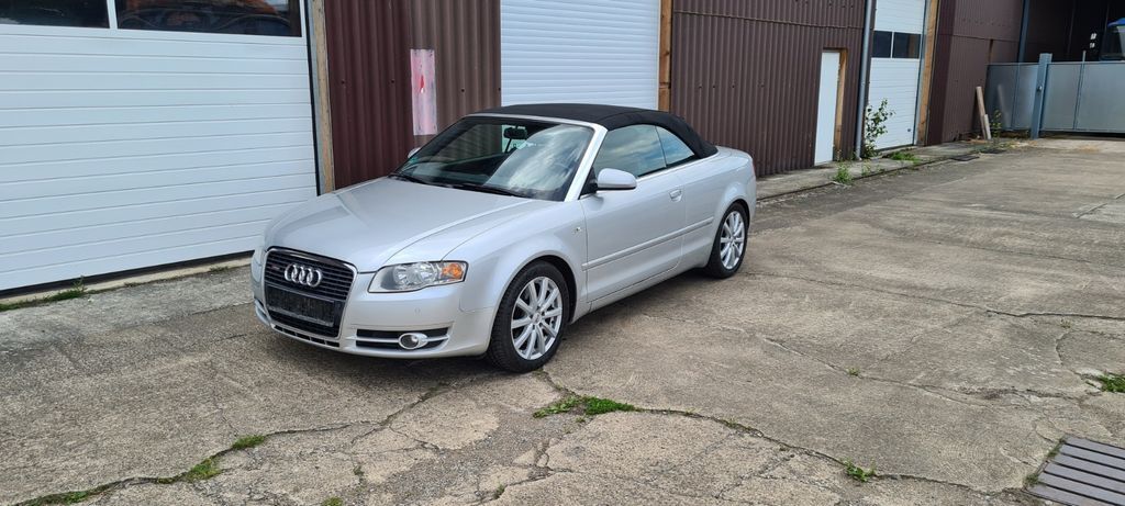 Audi A4 337.000 km 5.400 € Kalefeld-Echte 37589