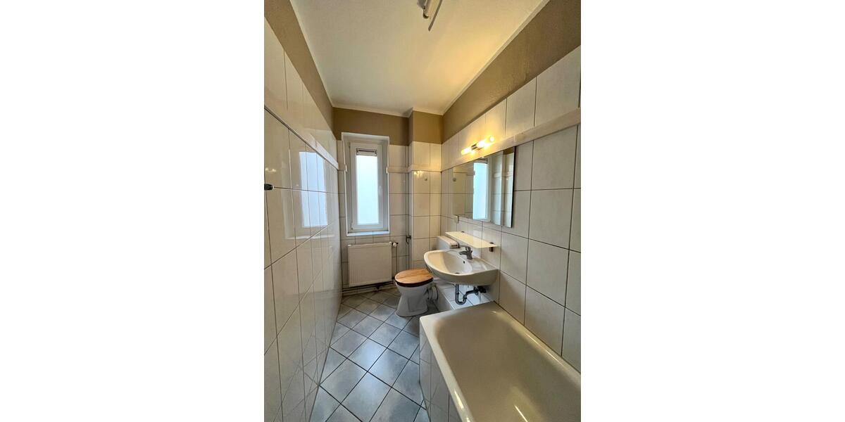 Etagenwohnung Göttingen Oststadt - 3 Zimmer, 81 m&sup2;, 1.190&euro; | Angebot:26562812