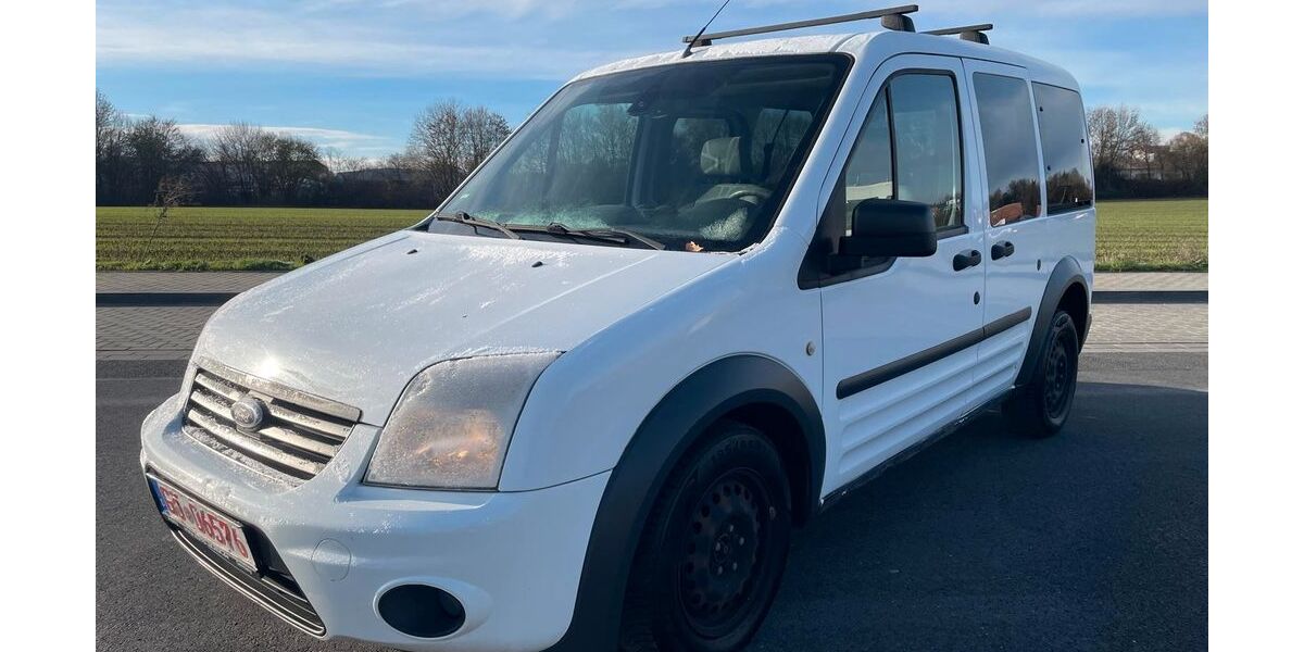 Ford Tourneo Connect 140.000 km 3.999 &euro; Göttingen 37079