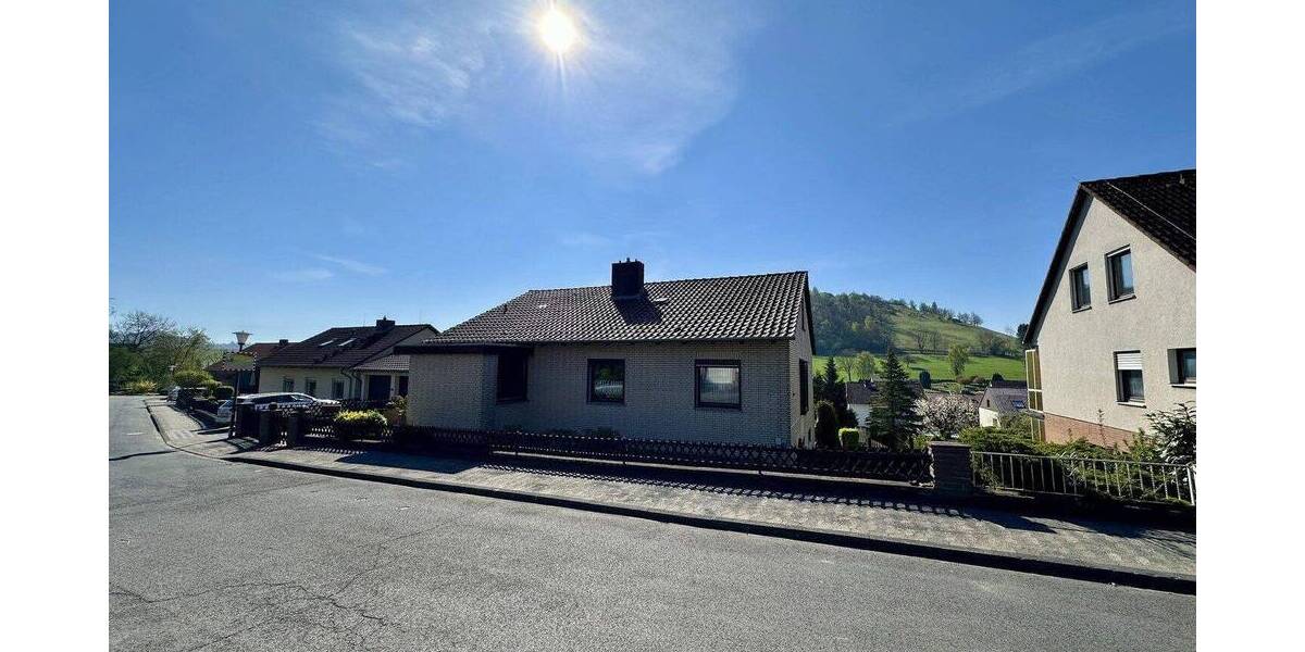 Einfamilienhaus Moringen-Fredelsloh Fredelsloh - 7 Zimmer, 230 m&sup2;, 289.000&euro; | Angebot:26857023