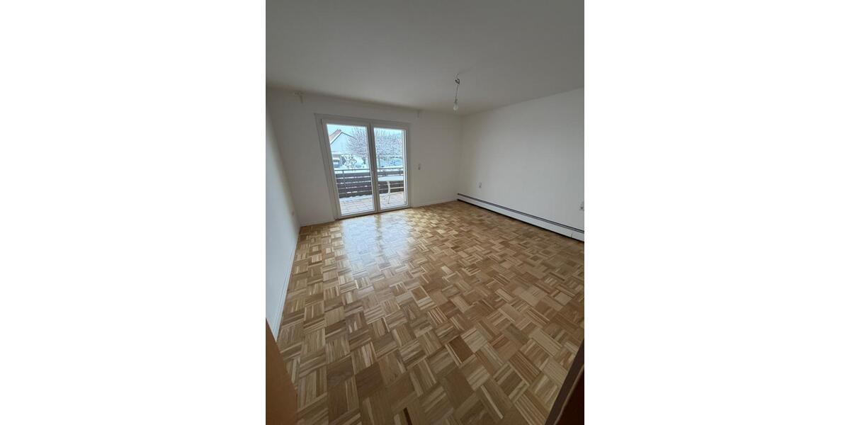 Erdgeschoßwohnung Bovenden - 3 Zimmer, 117 m&sup2;, 950&euro; | Angebot:24754515