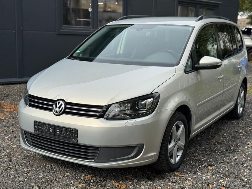 VW Touran 280.000 km 4.999 € Witzenhausen 37213