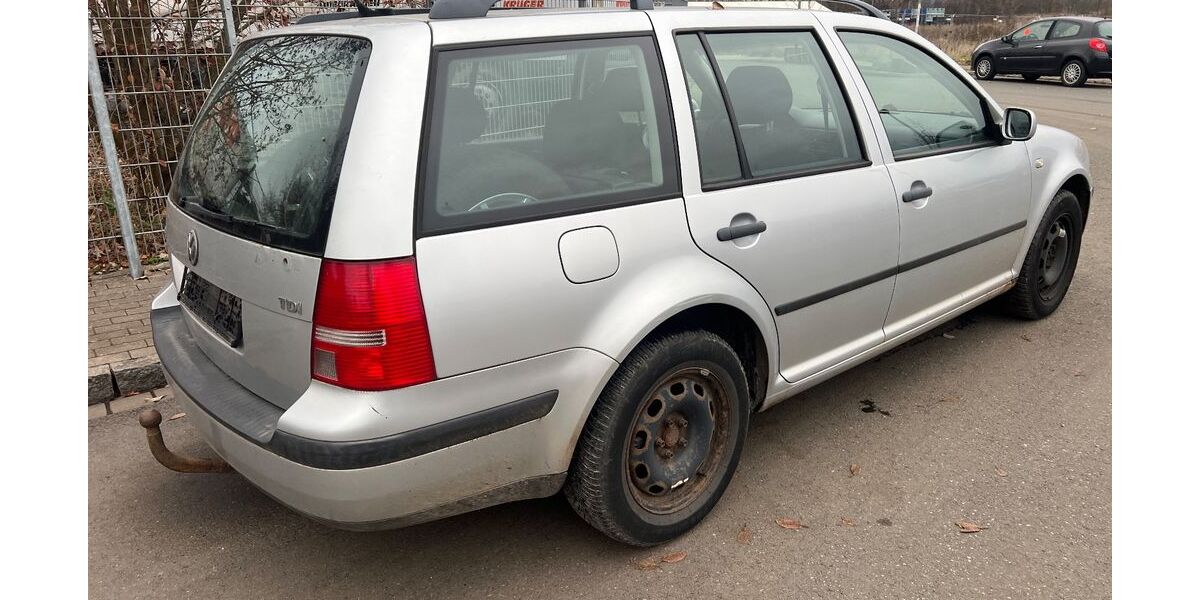VW Golf 330.000 km 900 &euro; Rosdorf 37124