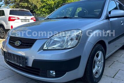 Kia Rio 172.597 km 2.690 € Göttingen 37079
