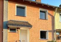 Haus zum Kaufen in Uslar 120.000 € 101 m²